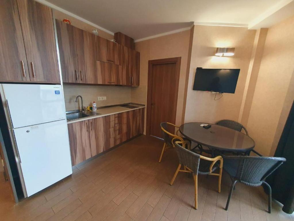 Orbi Luxury Apartments Batumi Exteriör bild