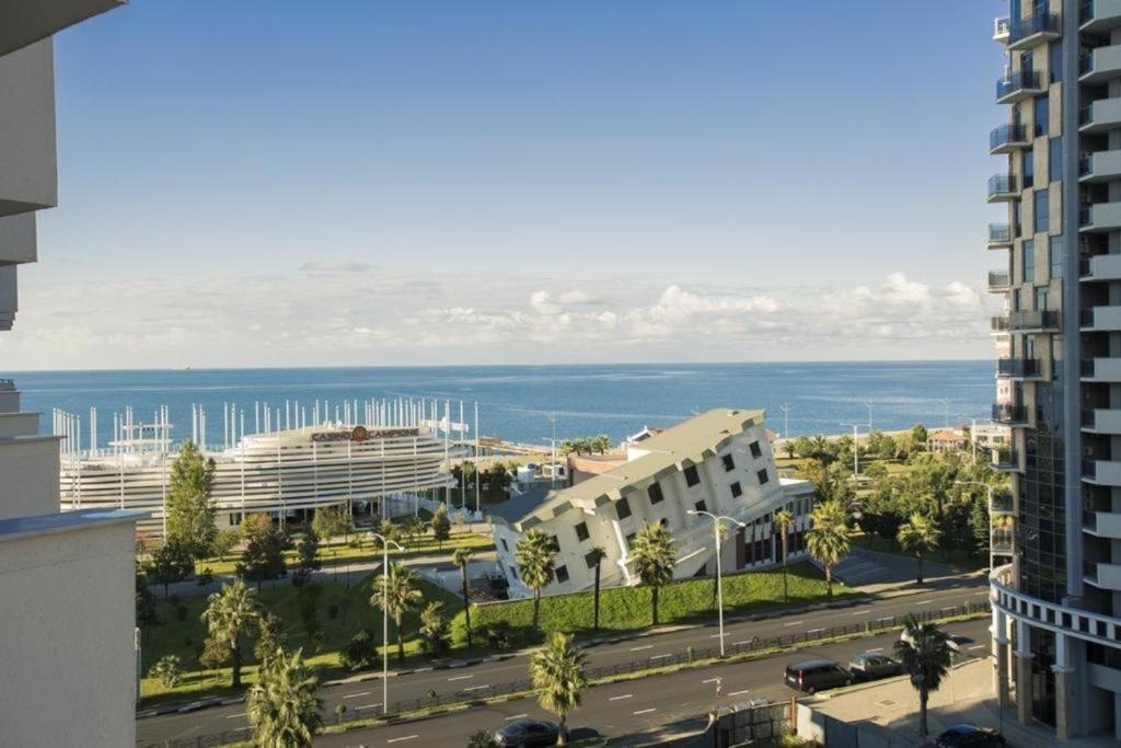 Orbi Luxury Apartments Batumi Exteriör bild