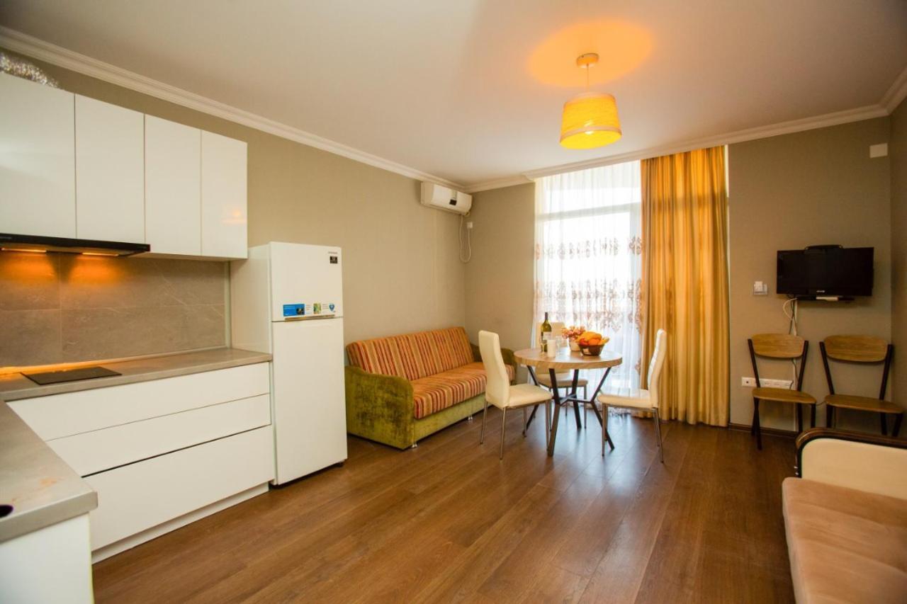 Orbi Luxury Apartments Batumi Exteriör bild